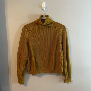 Lululemon Turtleneck Cashmere Blend Sweater M/L